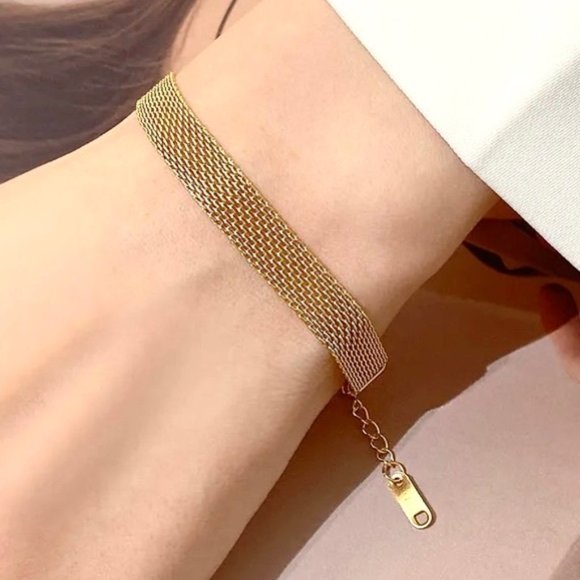 18K Gold Plated Vintage Mesh Link Bracelet - Picture 12 of 13